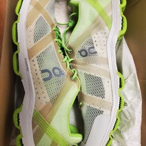 ON Cloud Cloudracers 9 Men